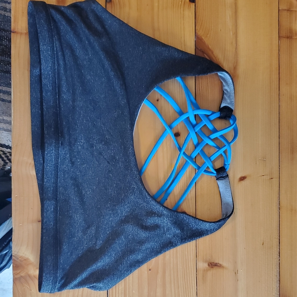 Born Primitive sports bra